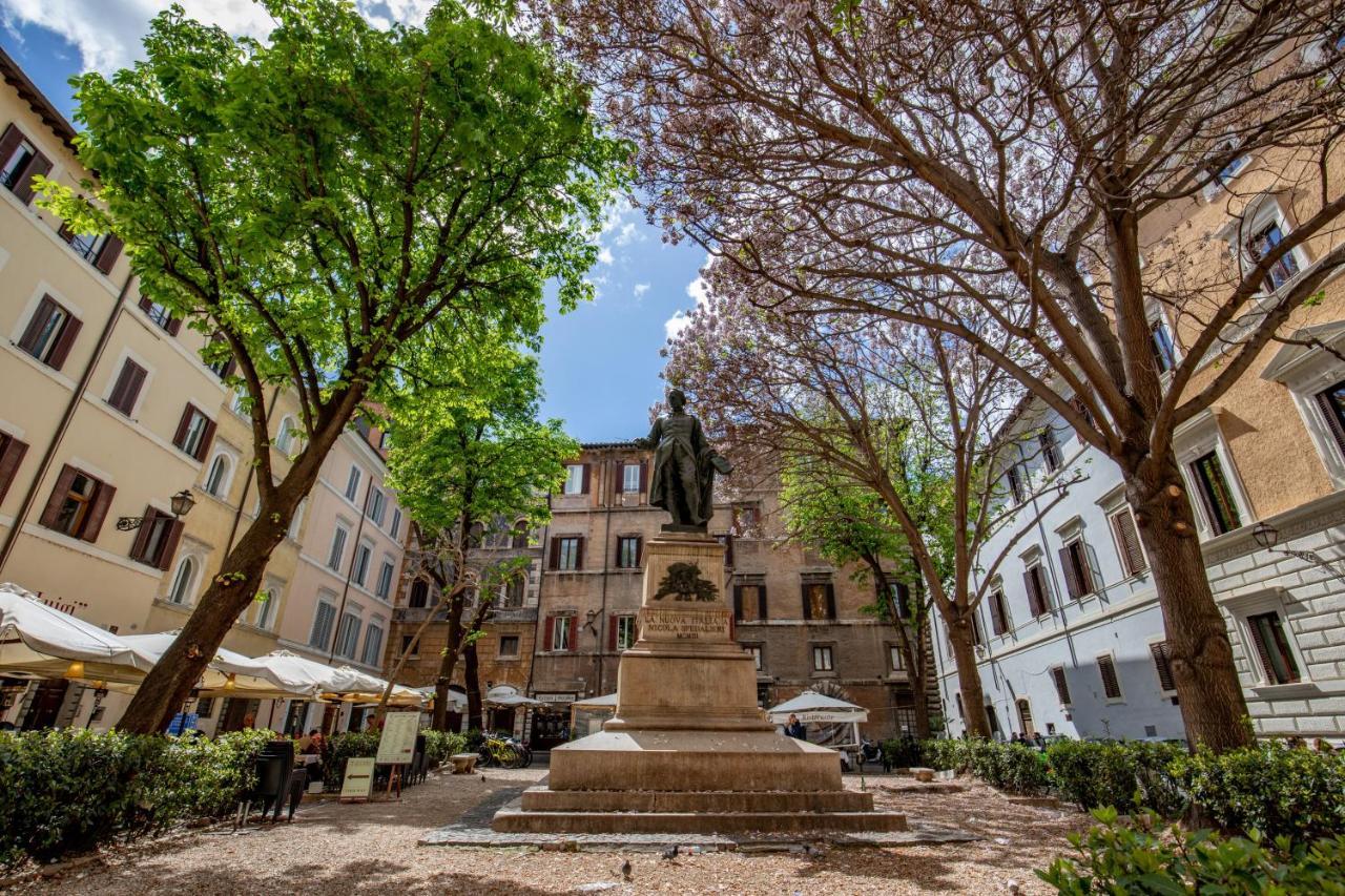 Navona Sky Palace Rome Exterior photo